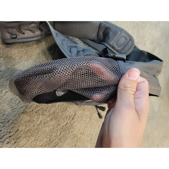 Osprey Veer Vertical Shoulder Bag Backpack Sling Messenger Crossbody Outdoors - Picture 11 of 11